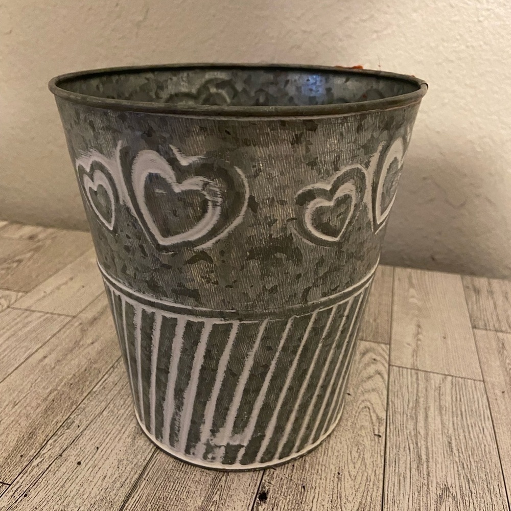 Galvanized Metal Bucket Vase Dried Flower Arrangement Holder Storage Farmhouse